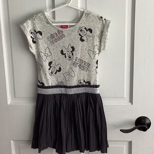 Girls Disney MiNNiE mouse dress Sz 5